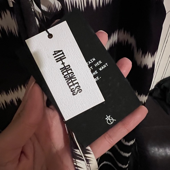 🎁4th & Reckless Satin Print Pants - Picture 3 of 10